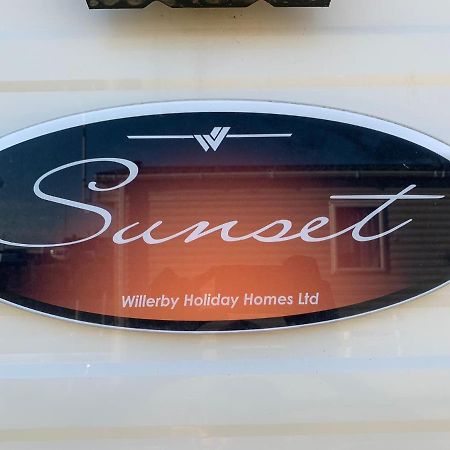 Sun Bed Hotel Saint Osyth Exterior photo